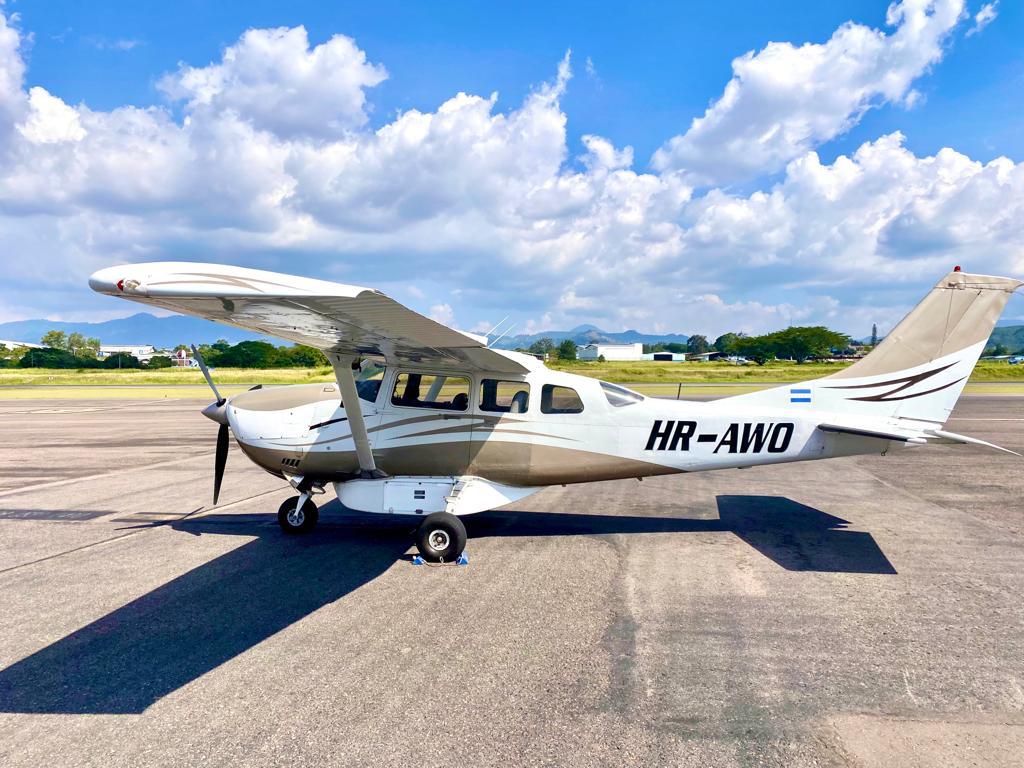 cessna rentals utila, cessna rentals utila honduras, cessna rentals utila bay Islands honduras, cessna rental utila bay Islands, bush plane rentals utila, bush plane rentals utila honduras, bush plane rentals utila bay Islands honduras, bush plane rental utila bay Islands, single engine plane rentals utila, single engine plane rentals utila honduras, single engine plane rentals utila bay Islands honduras, single engine plane rental utila bay Islands,